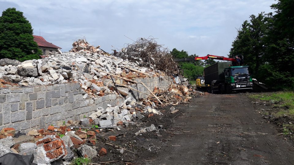 Demolice vojenských objektů na Čerchově