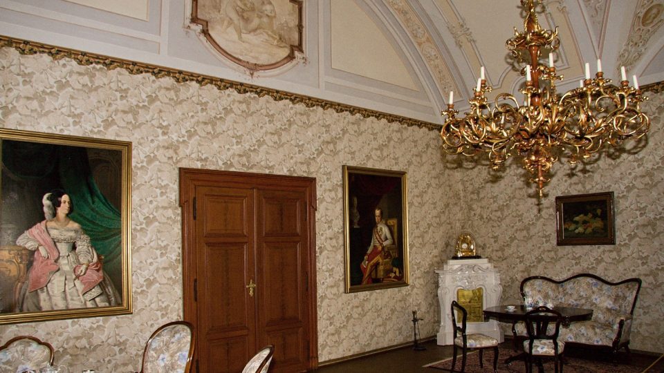 Čekárna dvorních dam