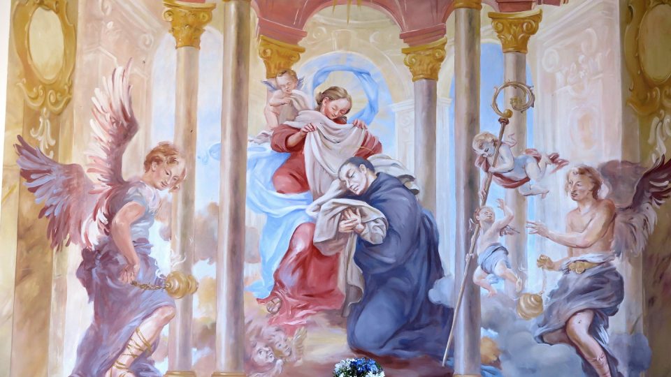 Malba v jedné z kaplí Mariánské Týnice