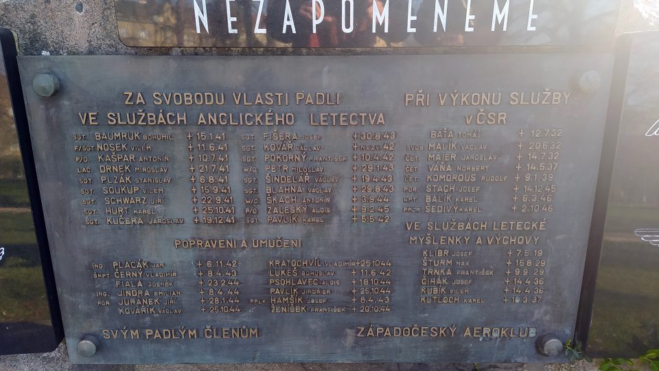 Pomník v Plzni na Borech