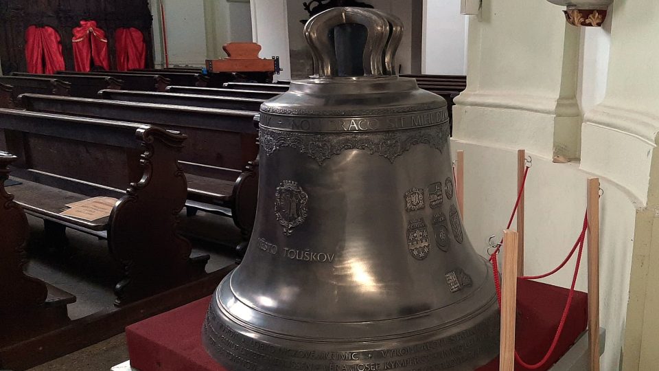 Zvony pro kostel v Městě Touškově