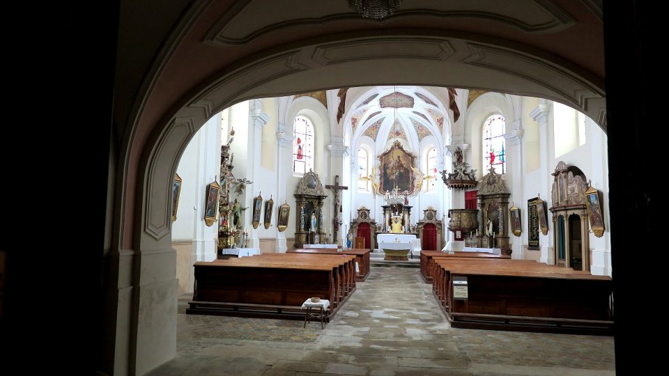 Kostel v Černošíně