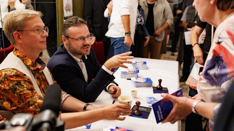 Autogramiáda po skončení show