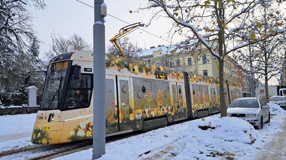 Plzeňská vánoční tramvaj