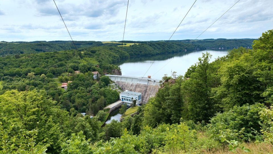 Cestou ke Claryho kříži se otevírají nádherná panoramata Národního parku Podyjí | foto: Zdeněk Truhlář, Český rozhlas Cestou ke Claryho kříži se otevírají nádherná panoramata Národního parku Podyjí