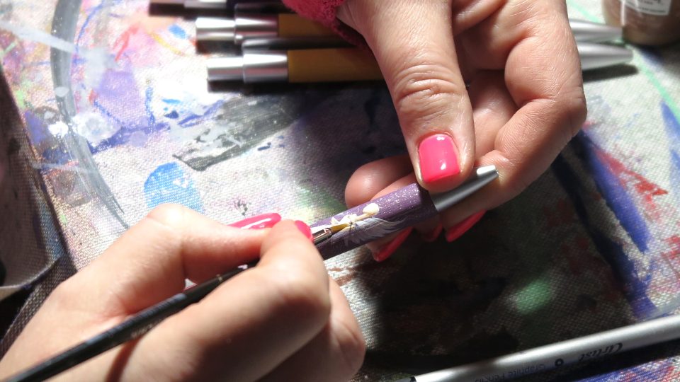 Malovat se dá i na propisovací tužky