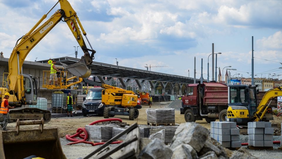 V Plzni jde do finální fáze stavba nového autobusového terminálu u hlavního vlakového nádraží
