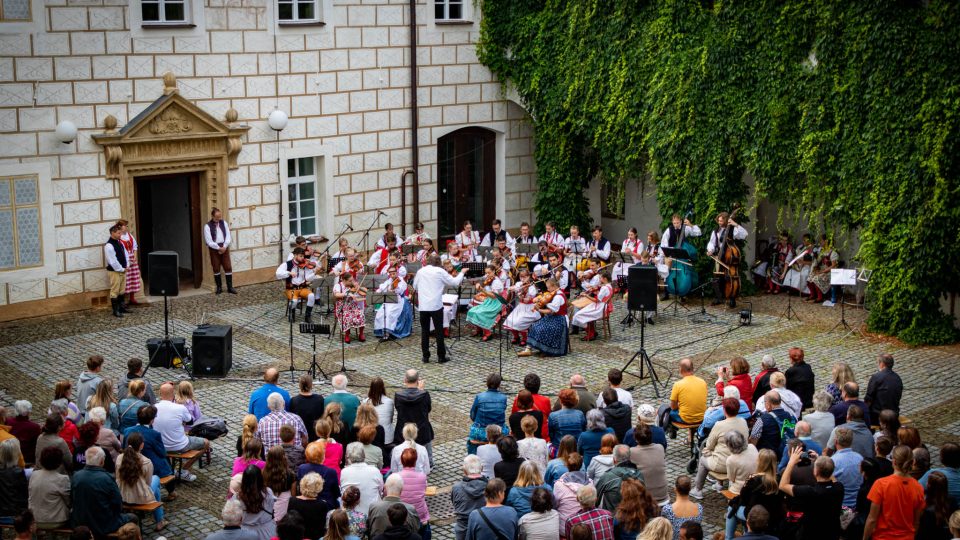 Orchestr lidových nástrojů Plzeňského kraje