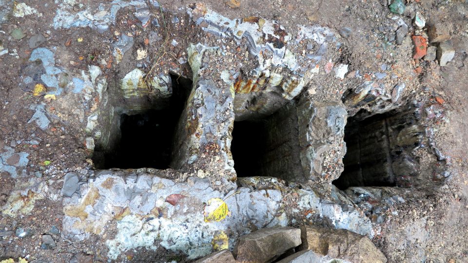 Zbytky zaniklé sklárny nedaleko Přimdy na Tachovsku
