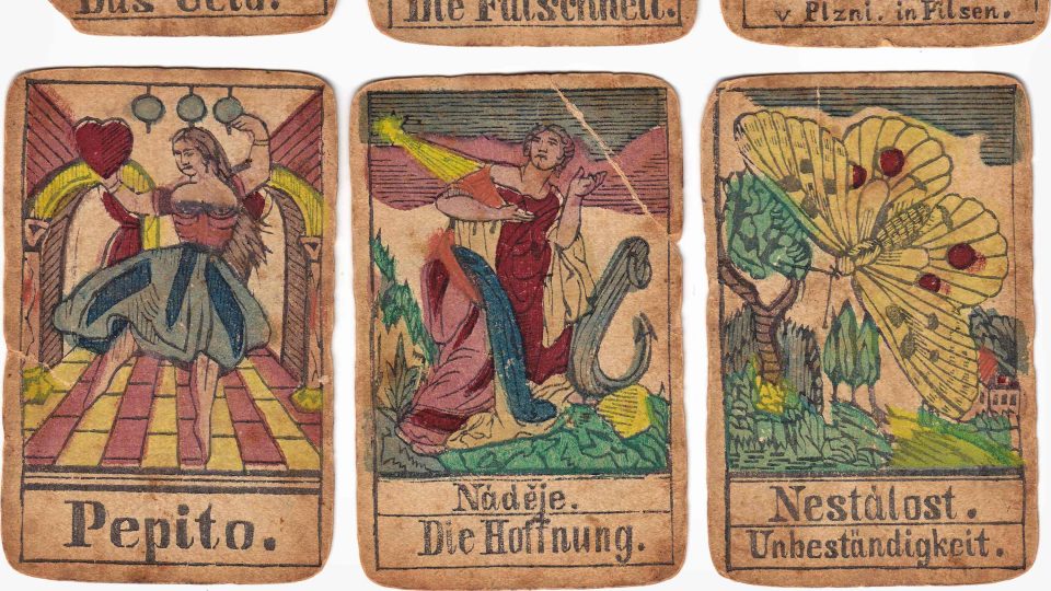 Kolorované vykládané karty z dílny M. Mischky. Kolem roku 1860