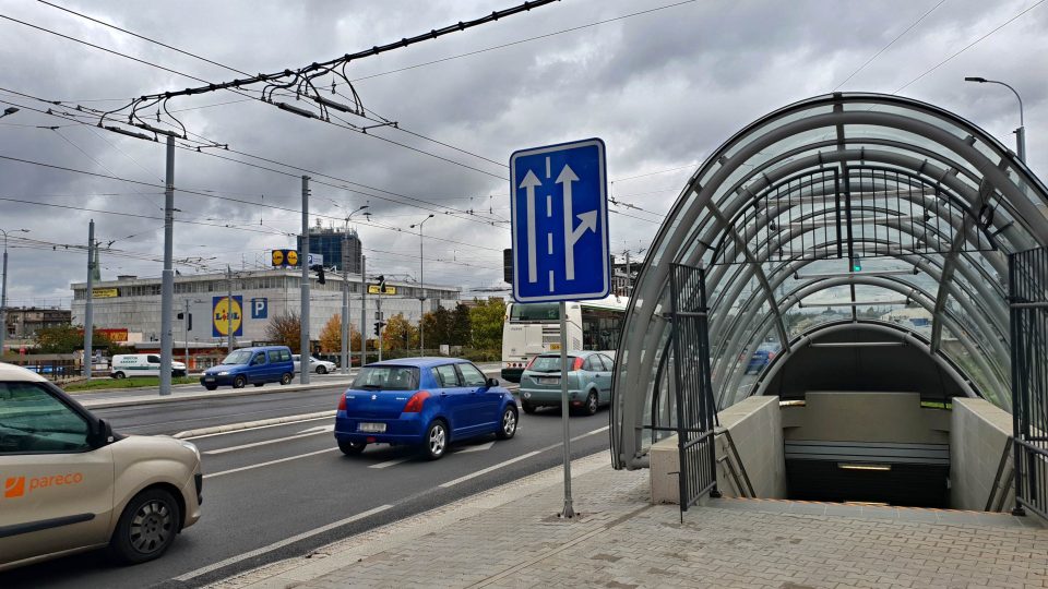V Plzni znovu ožívá uzavřený podchod u vlakového nádraží