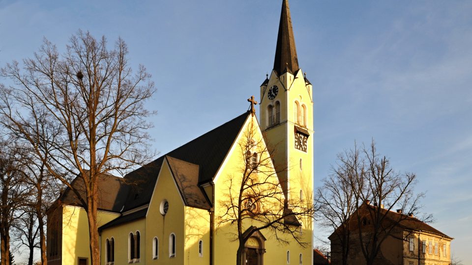Kostel ve Stupně