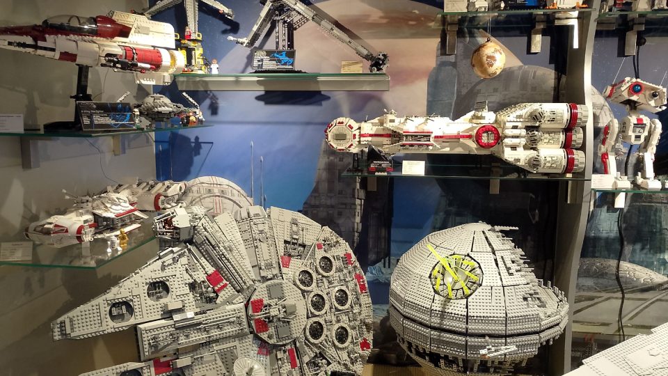 Ikonický model rakety Millennium Falcon z vesmírné ságy Star Wars