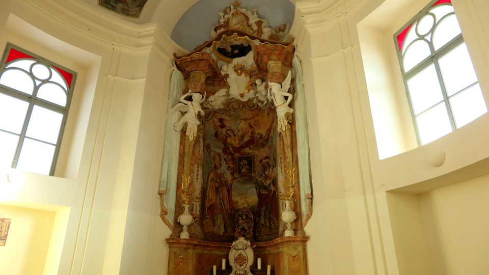 Kaple sv. Václava a Vojtěcha v Ostrově na Tachovsku