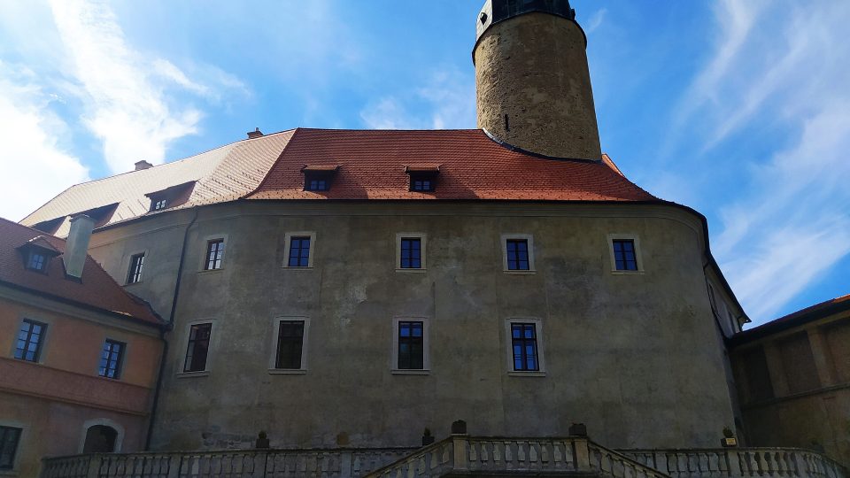 Hrad a zámek Libá v Karlovarském kraji