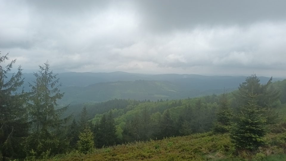 Valašská krajina je kouzelná i v mlze | foto: Silvie Pospíšilová, Český rozhlas Valašská krajina je kouzelná i v mlze