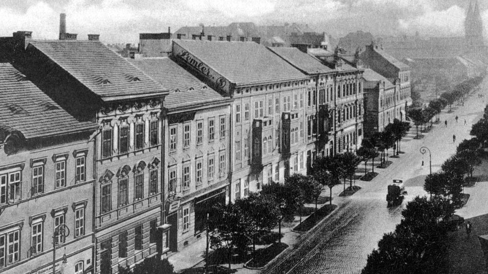 Klatovská 19 v Plzni. Ředitelství a byt Huga Semlera