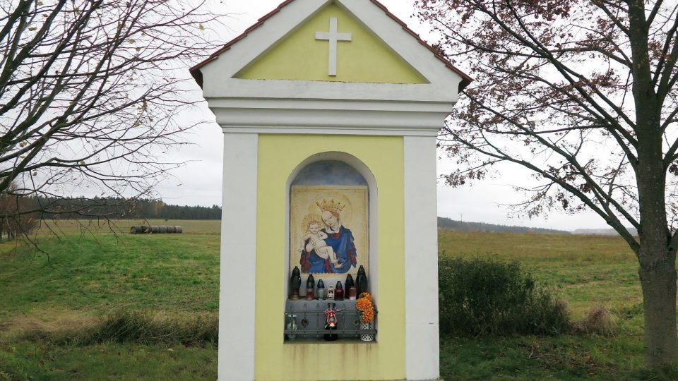 Kaplička u Nynkova nedaleko Svojšína