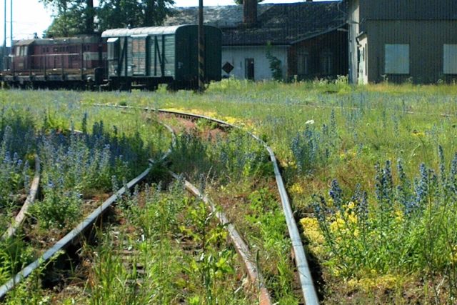 Nevyužívaná železniční trať | foto: F. Tichý