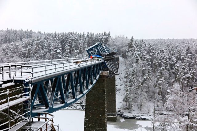 Oprava železničního mostu | foto: Martina Sihelská,  Český rozhlas