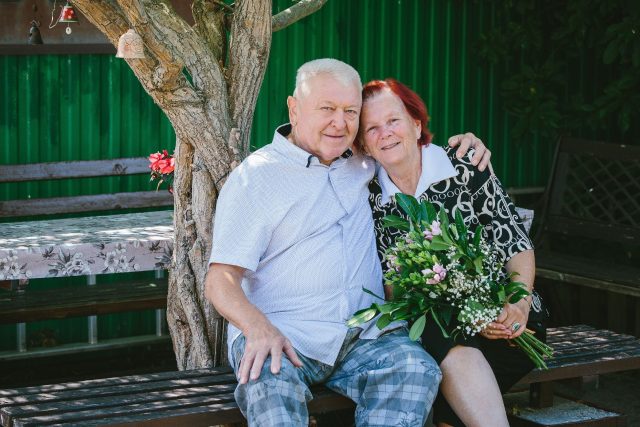  Maruška mi spadla do náruče. Tak jsme si potykali a šli na rande, vzpomíná Josef