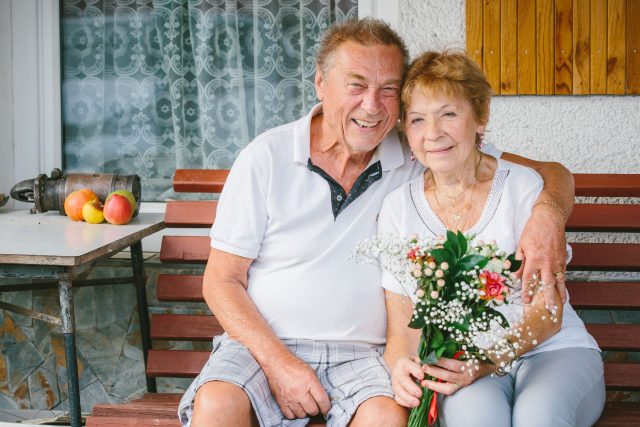  Dali jsme si pusu a zahřmělo! V objetí jsme zůstali až do svítání